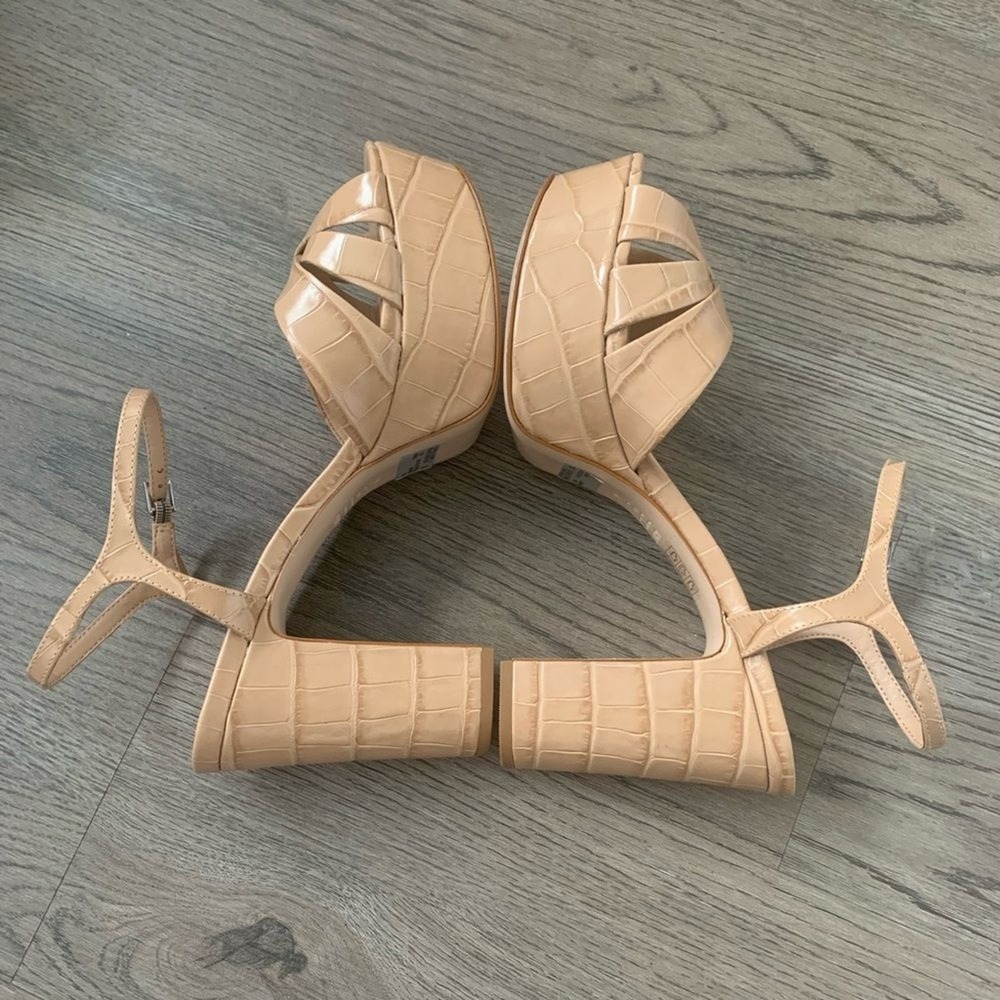 SCHUTZ Keefa Platform Heels Size 10 Nude Beige Croc Embossed Leather Sandals NWB - Picture 3 of 16
